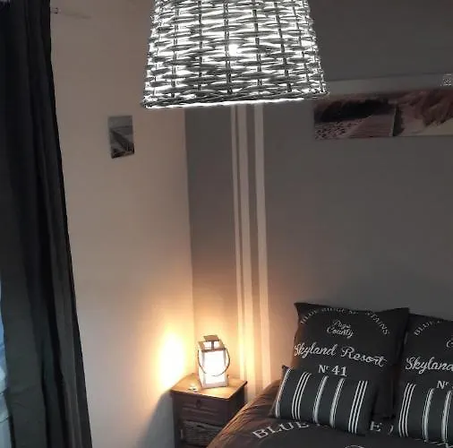 D'hote - La Ruche Des Bleuets فندق مبيت وإفطار Mulsanne